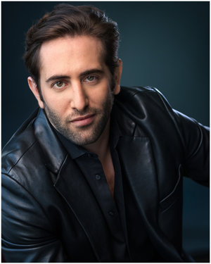 Los Angeles dating headshot